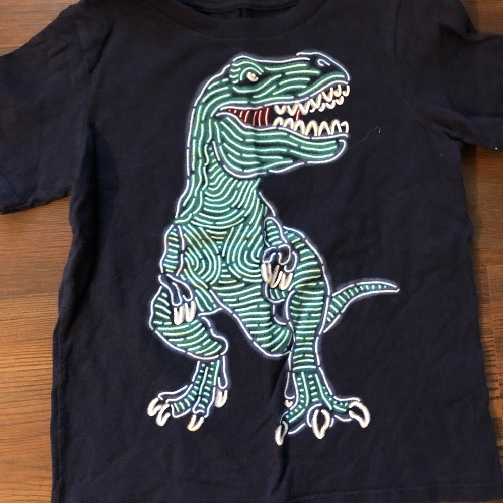 Shirt - Picture 2 of 2